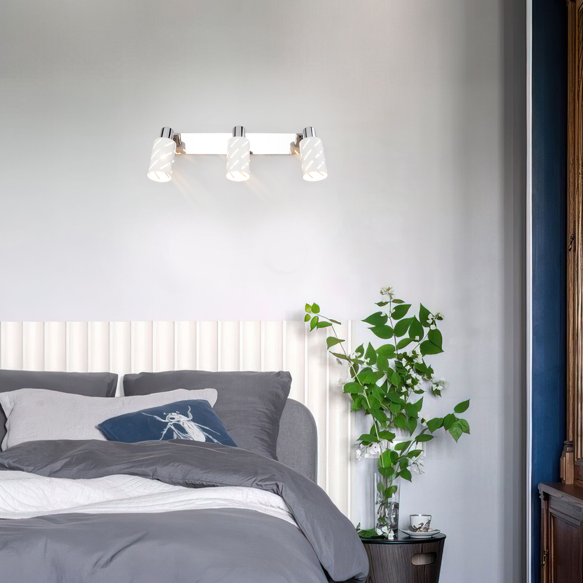 Бра Eurosvet 20090/3 белый/хром